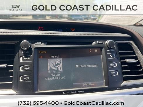 Used 2018 Toyota Highlander Plus AWD/4WD image 19