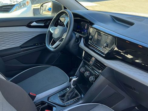 Used 2024 Volkswagen Taos S image 10