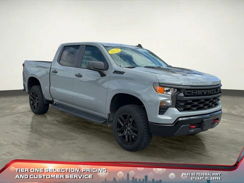 Used 2024 Chevrolet Silverado 1500 Custom Trail Boss w/ LPO, Dark Essentials Package image 13