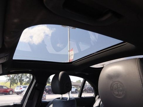 Used 2019 Mercedes-Benz E 63 AMG S image 9