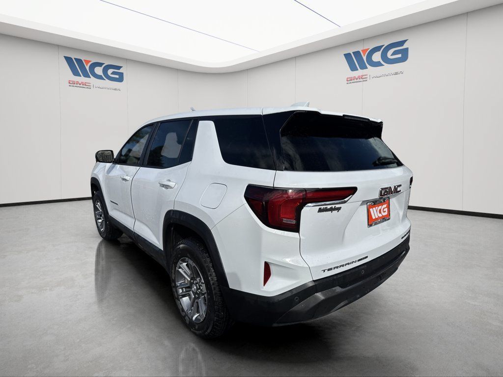 Used 2025 GMC Terrain Elevation AWD/4WD image 5
