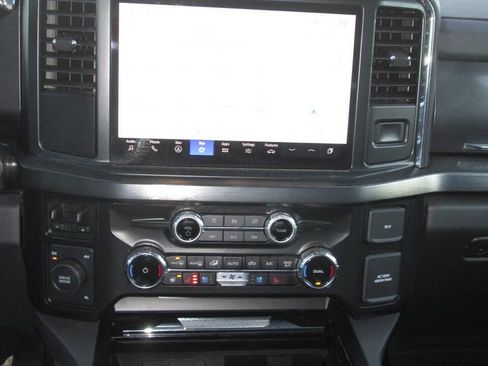 Used 2024 Ford F250 Lariat AWD/4WD image 20