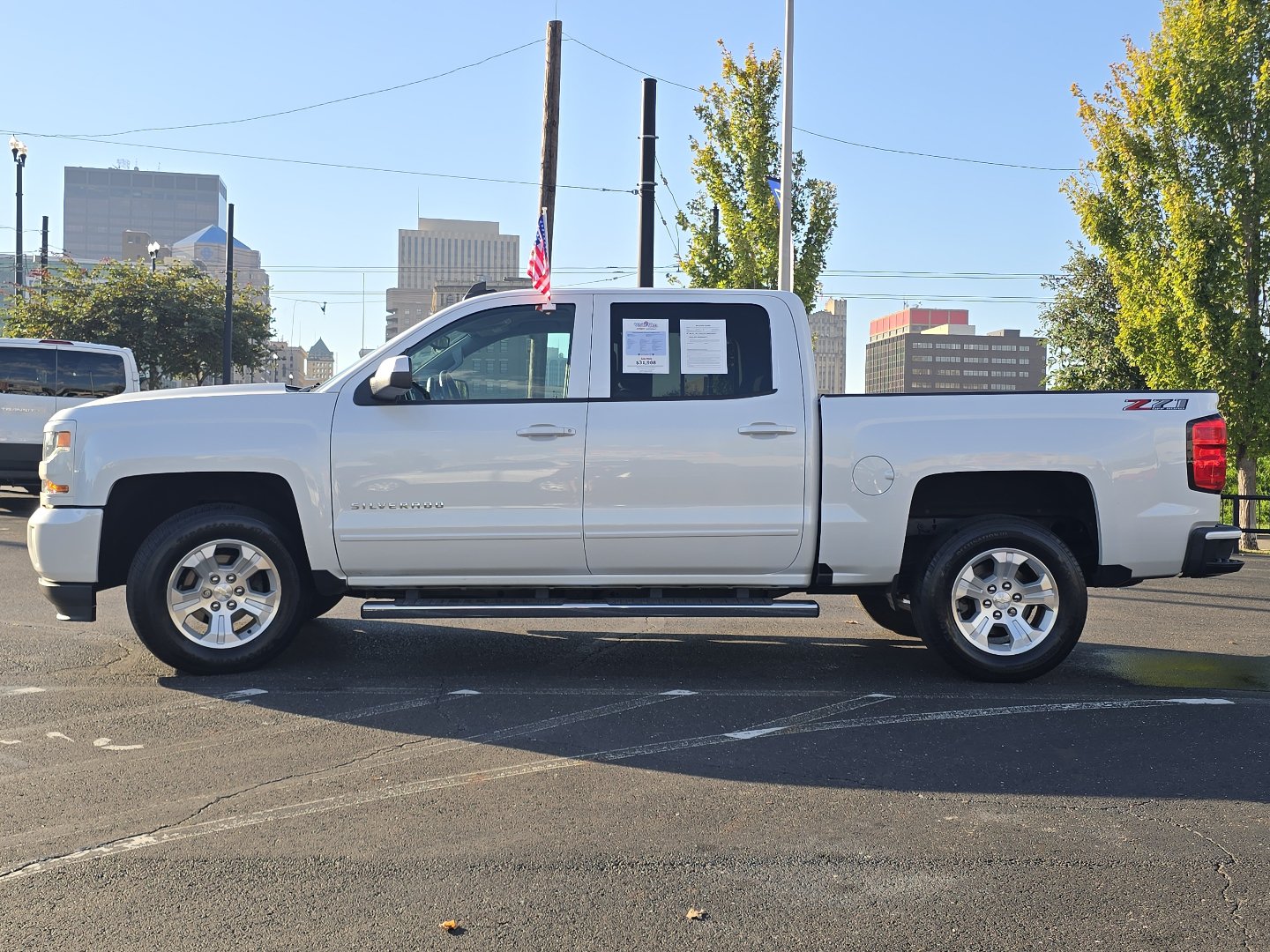 Certified 2018 Chevrolet Silverado 1500 LT w/ All Star Edition AWD/4WD image 20