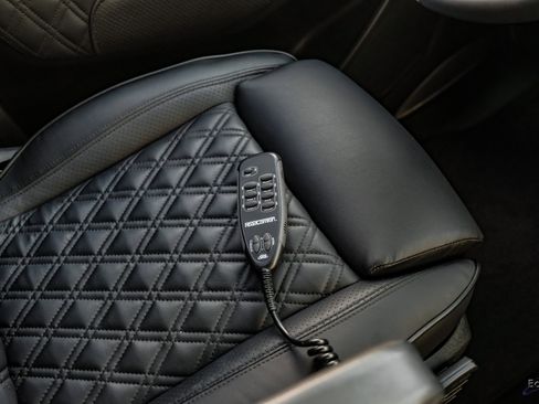 Used 2025 Mercedes-Benz Sprinter 3500 image 48