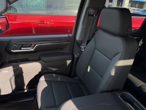 New 2026 GMC Sierra 1500 SLT w/ SLT Premium Package image 25