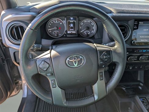Used 2021 Toyota Tacoma image 21