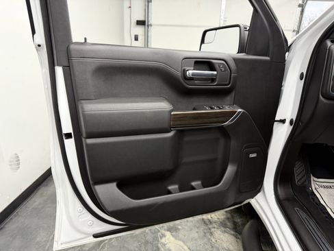 Used 2021 Chevrolet Silverado 1500 RST w/ Rally Edition image 10