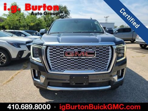 Used 2021 GMC Yukon Denali w/ Denali Ultimate Package AWD/4WD image 2