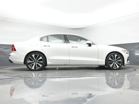 Used 2023 Volvo S60 B5 Ultimate w/ Climate Package FWD image 17