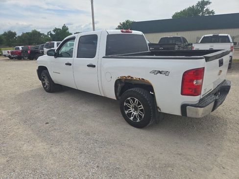 Used 2013 Chevrolet Silverado 1500 W/T AWD/4WD image 6