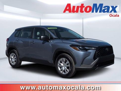 Used 2025 Toyota Corolla Cross L FWD image 1