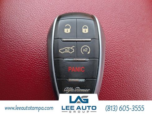 Used 2021 Alfa Romeo Giulia Ti w/ Nero Edizione image 28