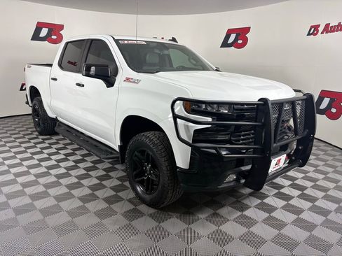 Used 2019 Chevrolet Silverado 1500 LT Trail Boss image 8