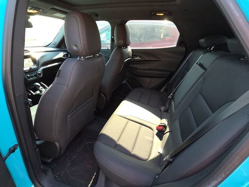 Used 2022 Chevrolet TrailBlazer RS w/ Sun and Liftgate Package AWD/4WD image 13