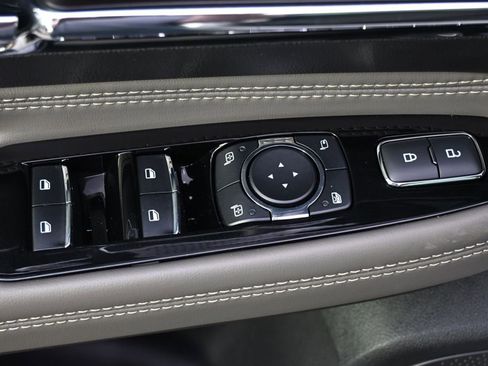 New 2026 Lincoln Corsair Premiere AWD/4WD image 23