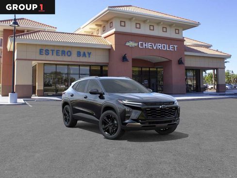 New 2026 Chevrolet Trax ACTIV w/ Driver Confidence Package FWD image 1