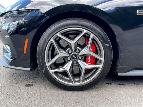 Used 2025 Ford Mustang GT Premium w/ GT Performance Package RWD image 22
