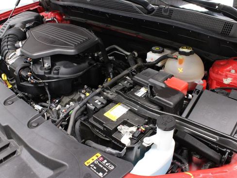 Used 2021 Chevrolet Blazer LT FWD image 12