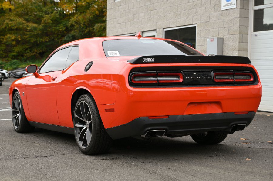 Used 2017 Dodge Challenger R/T Scat Pack RWD image 7