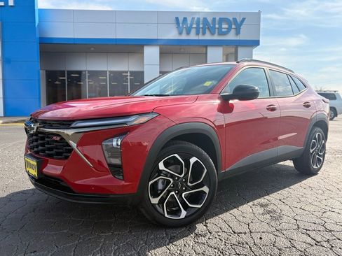 New 2026 Chevrolet Trax RS FWD image 1