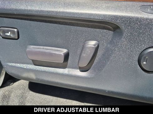 Used 2015 Toyota Tundra Platinum AWD/4WD image 19
