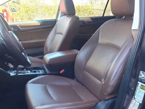 Used 2019 Subaru Outback 3.6R Touring w/ Popular Package #3A image 9