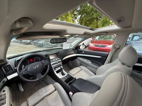 Used 2009 INFINITI G37 Journey w/ Premium Pkg RWD image 16