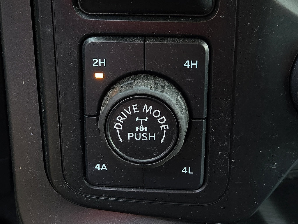 Used 2024 Ford F150 Lariat w/ Bed Utility Package AWD/4WD image 16