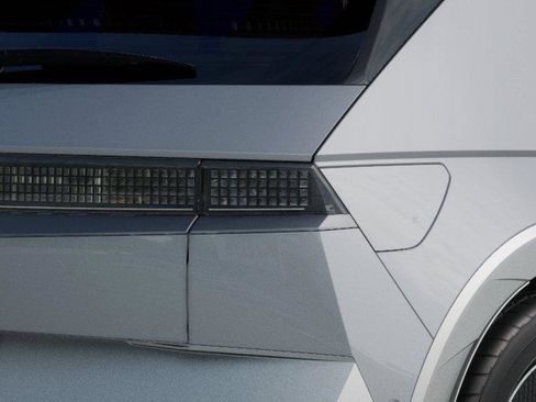 New 2026 Hyundai Ioniq 5 Limited RWD image 10