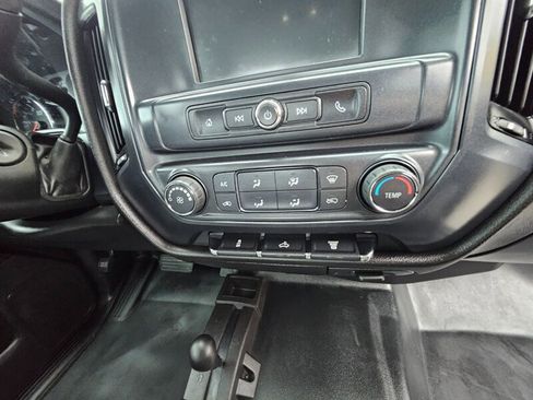 Used 2017 Chevrolet Silverado 3500 W/T image 19