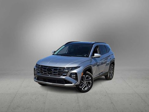 Certified 2025 Hyundai Tucson Limited image 1