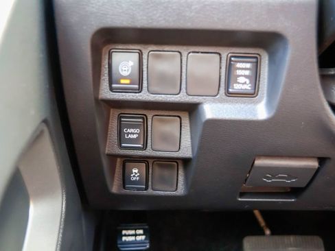 Certified 2026 Nissan Frontier SV w/ SV Convenience Package RWD image 18