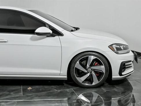 Used 2020 Volkswagen GTI S image 12