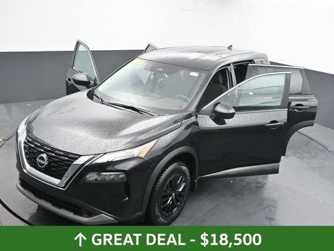 Used 2023 Nissan Rogue S image 58
