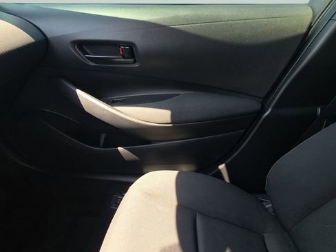 Used 2024 Toyota Corolla LE image 12