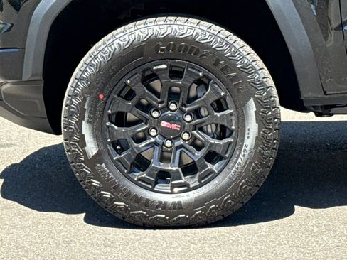 New 2026 GMC Canyon Elevation w/ Convenience Package RWD image 25