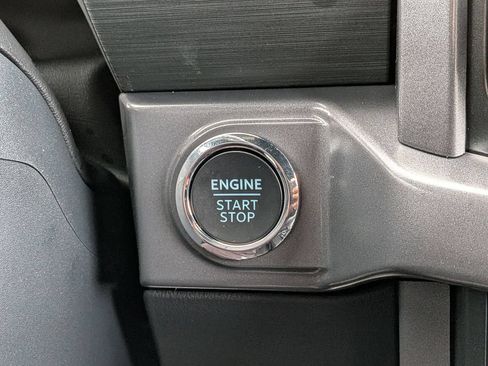 Used 2025 Ford F150 XLT w/ Equipment Group 302A MID AWD/4WD image 15