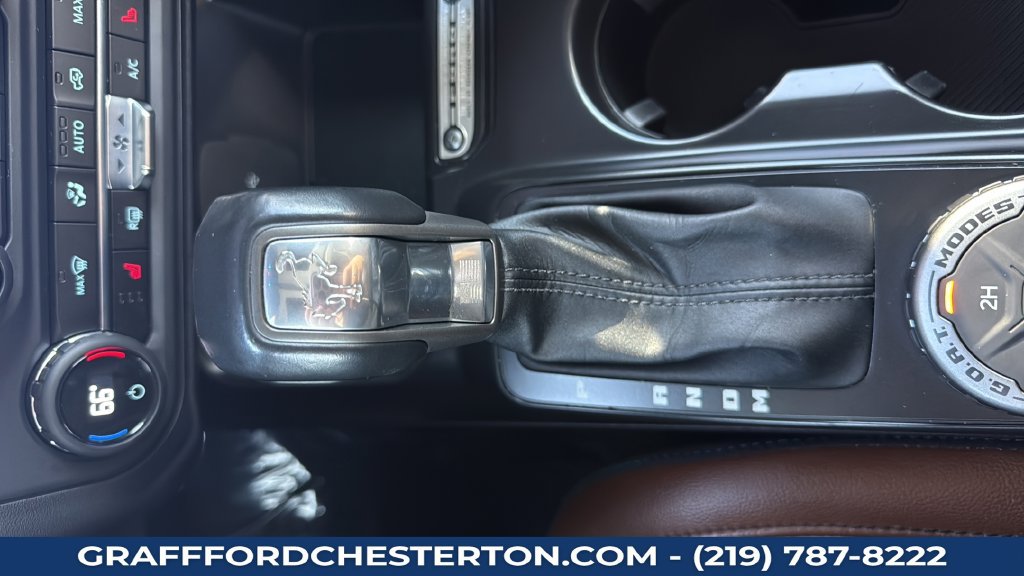 Used 2024 Ford Bronco Outer Banks w/ Sasquatch Package AWD/4WD image 17