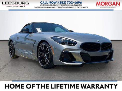 Used 2025 BMW Z4 M40i w/ Edition RWD image 1