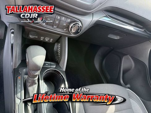 Used 2023 Chevrolet TrailBlazer LT FWD image 19