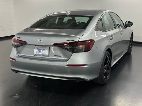 New 2026 Honda Civic FWD Hybrid Sedan image 9