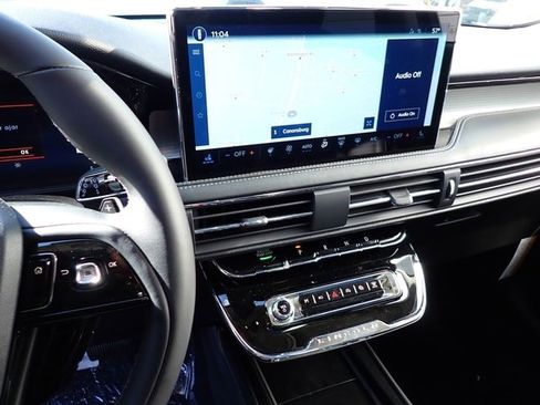 New 2026 Lincoln Corsair Premiere image 22