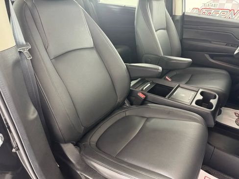 Used 2025 Honda Odyssey EX-L image 36
