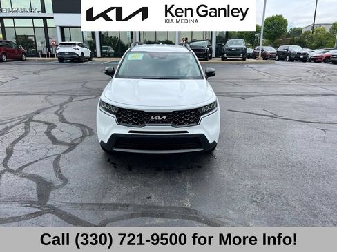 Used 2022 Kia Sorento S AWD/4WD image 4