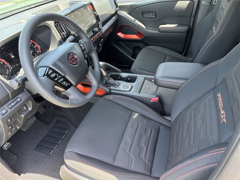 New 2026 Nissan Frontier PRO-4X w/ Pro-4x Convenience Package AWD/4WD image 10