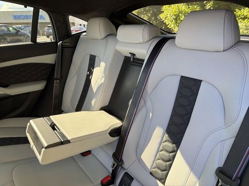 Used 2024 BMW X6 M Competition w/ Executive Package image 25