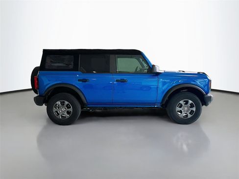 Used 2022 Ford Bronco Big Bend AWD/4WD image 16