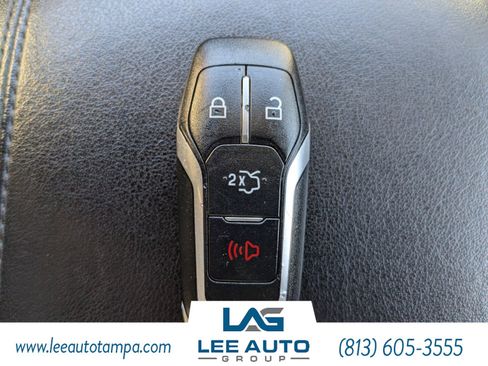 Used 2016 Ford Edge SEL image 28