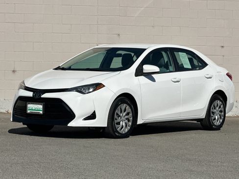 Used 2019 Toyota Corolla LE FWD image 7