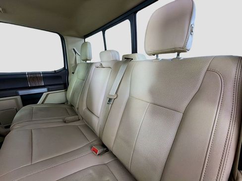 Used 2018 Ford F150 Lariat image 24